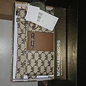 Michale Kors Adjustable Belt Bag
